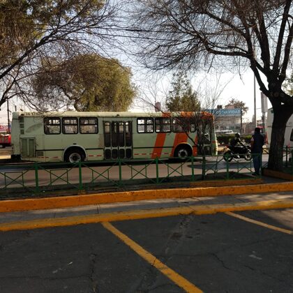 Internacional Navistar AYCO Magno Largo 08-1315 sobre Calz. Ignacio Zaragoza