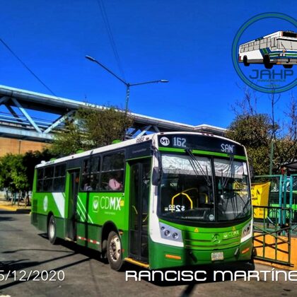 Mercedes Benz AYCO Cosmopolitan 04-1583 de la ruta 162 en Constiitución de 1917