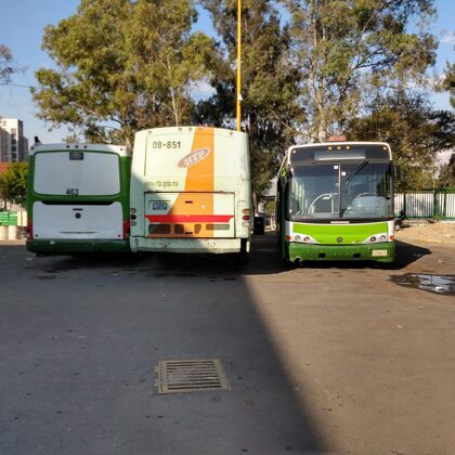 Mercedes Benz Marcopolo Torino 2002 y Capre Prototipo R100 en Módulo 4A