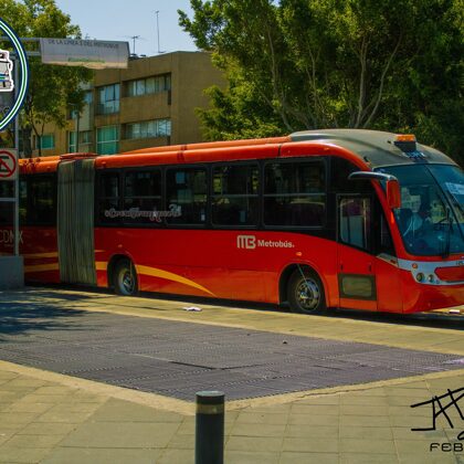 Scania NEOBÚS Mega BRT CISA-139 en Línea 3