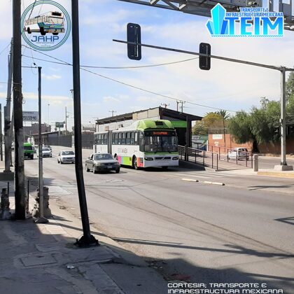 Volvo 7300 de TRANSMASIVO en estación Hidalgo Línea I