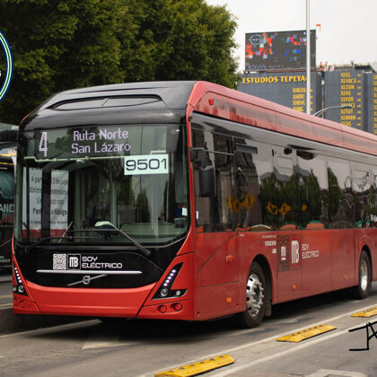 Volvo 7900 Eléctrico CCASA-9501 en Hidalgo Línea 4 Ruta Norte