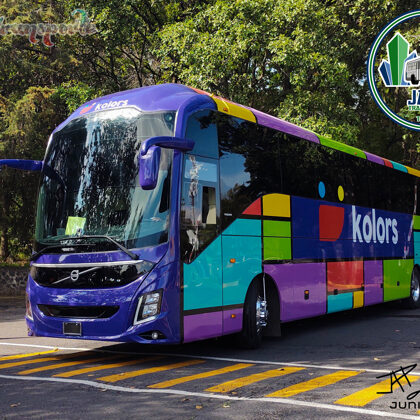 Volvo 9800 de Kolors en Six Flags