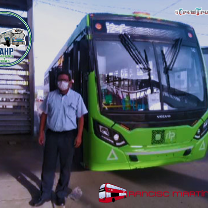 Volvo CAIO Induscar Access 11m 2021 04-5194 en C.C. SantaMarta Ruta 52C